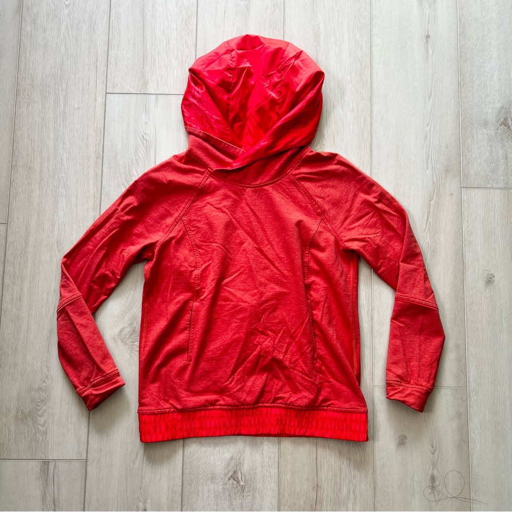 Lululemon Hoodie Sweater Women’s Size 4